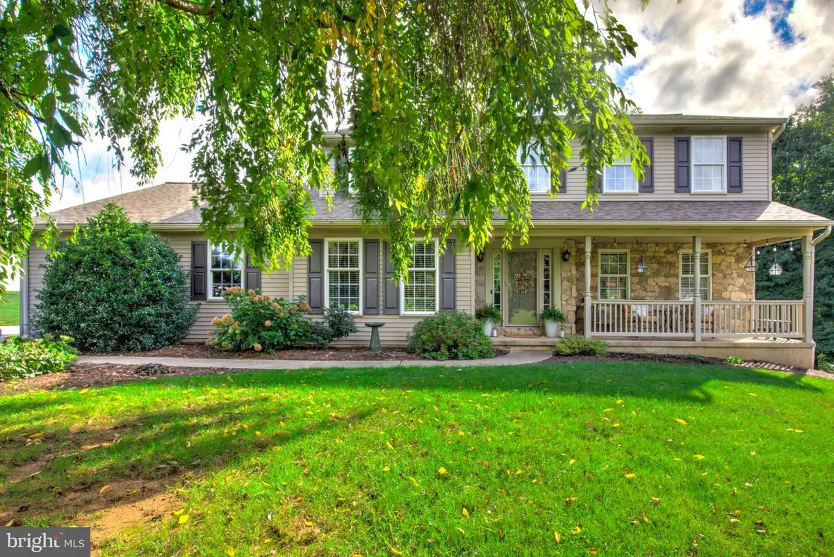 289 N Tanglewood Dr, Quarryville, PA 17566 - #1