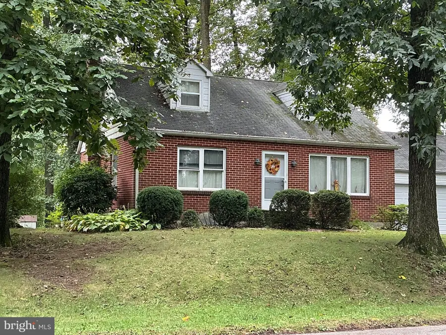 1108 Ridge Rd, Elizabethtown, PA 17022 - #3