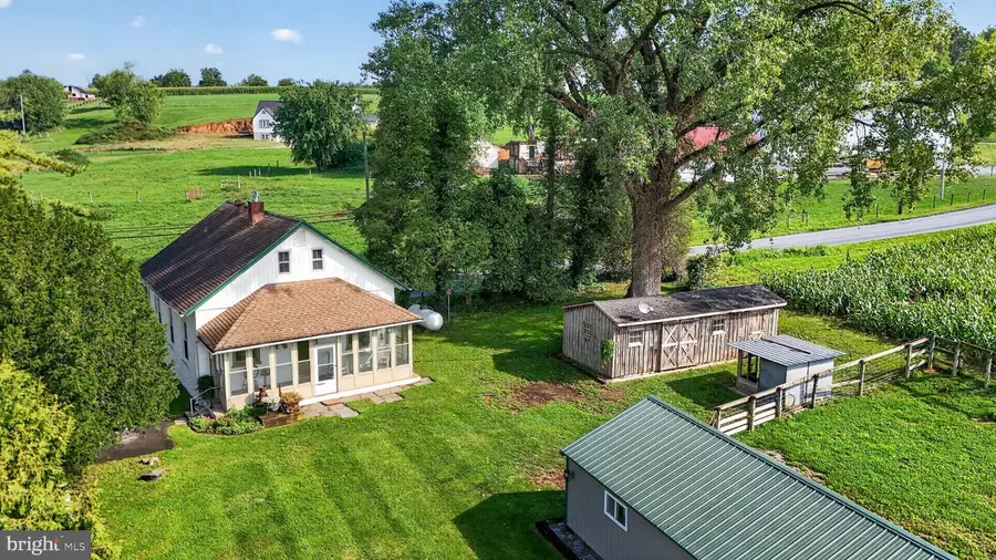 325 Cambridge Rd, Narvon, PA 17555 - #2