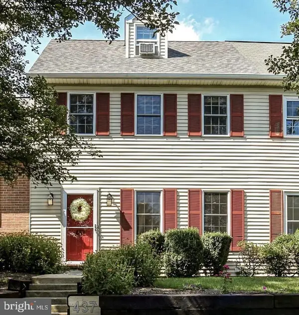 437 Deerfield Dr, MOUNT JOY, PA 17552