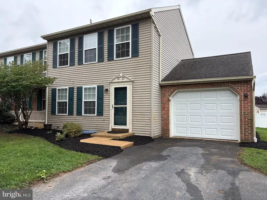 44 Ashley Dr, Marietta, PA 17547 - #2