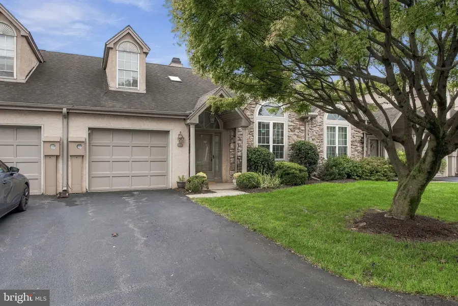 110 Greenview Dr, Lancaster, PA 17601 - #2