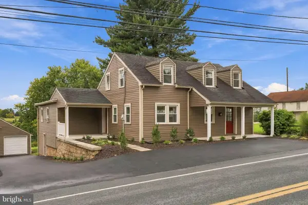 1173 Newport Rd, MANHEIM, PA 17545