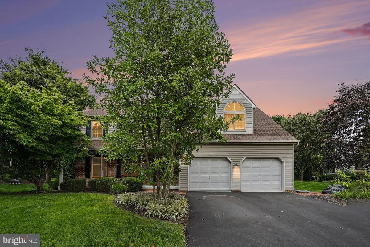 157 Kings Gate Dr, Lititz, PA 17543 - #1
