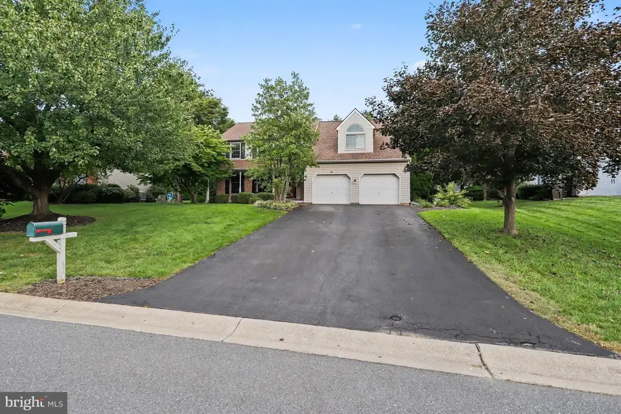 157 Kings Gate Dr, Lititz, PA 17543 - #3
