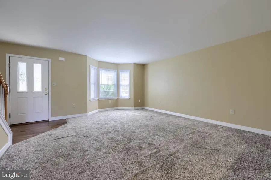 476 Balmer Rd, Lititz, PA 17543 - #3