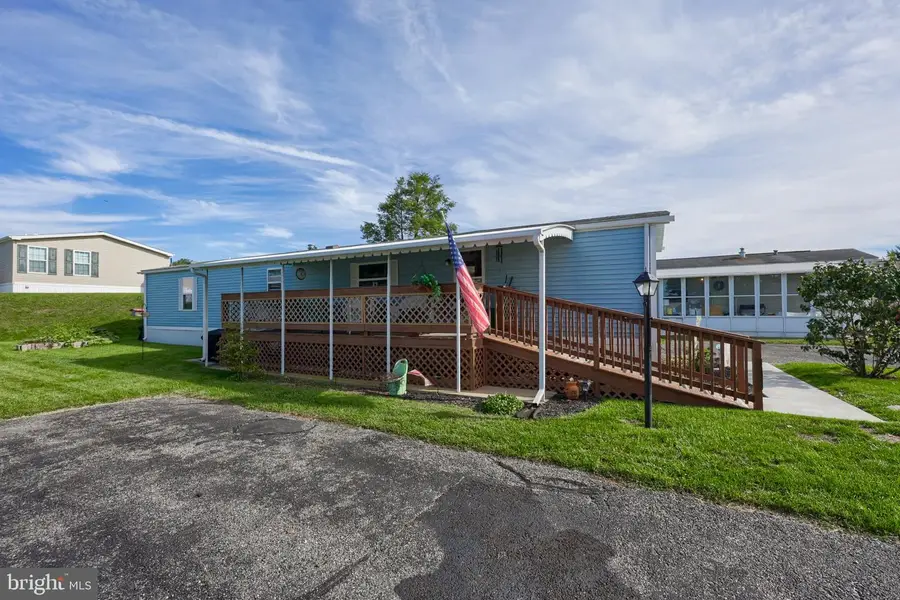 53 Ridgewood Mnr, Manheim, PA 17545 - #2