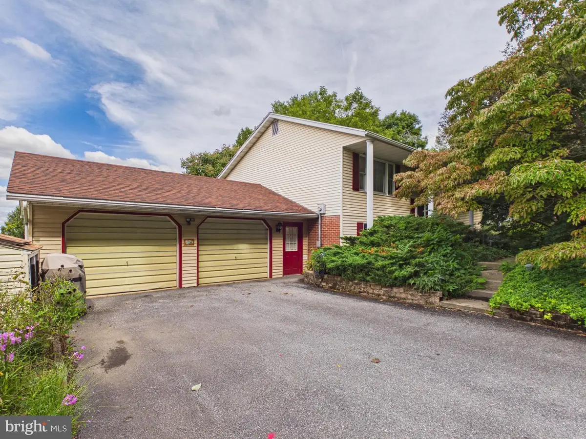 147 Frogtown Rd, Pequea, PA 17565 - #1