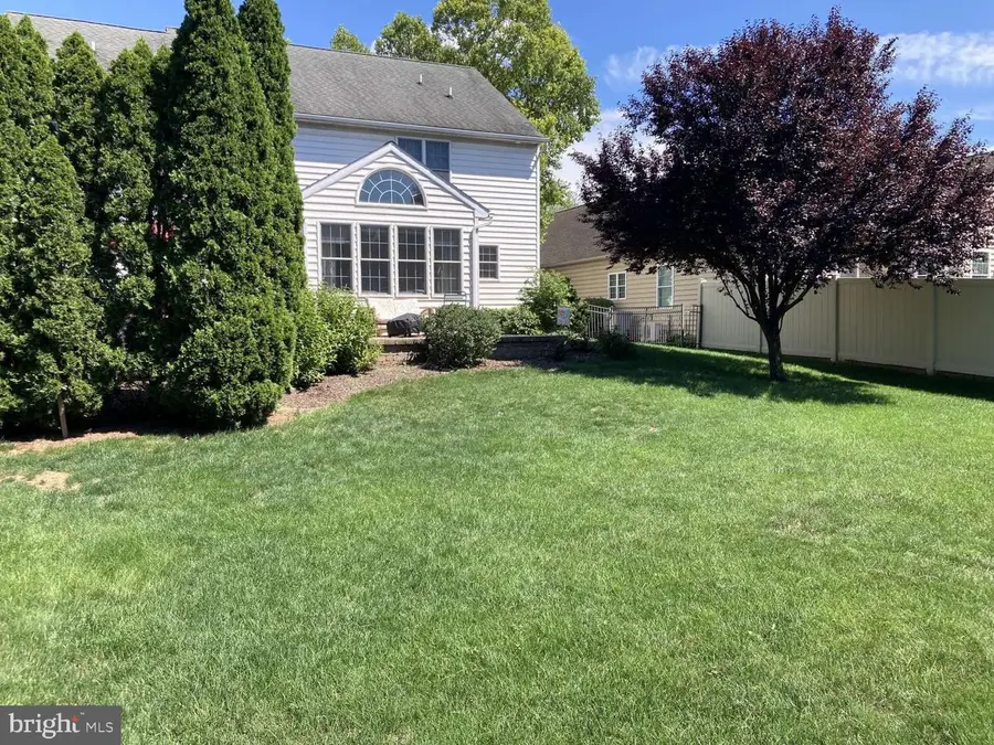 3008 Weaver Rd, Lititz, PA 17543 - #2