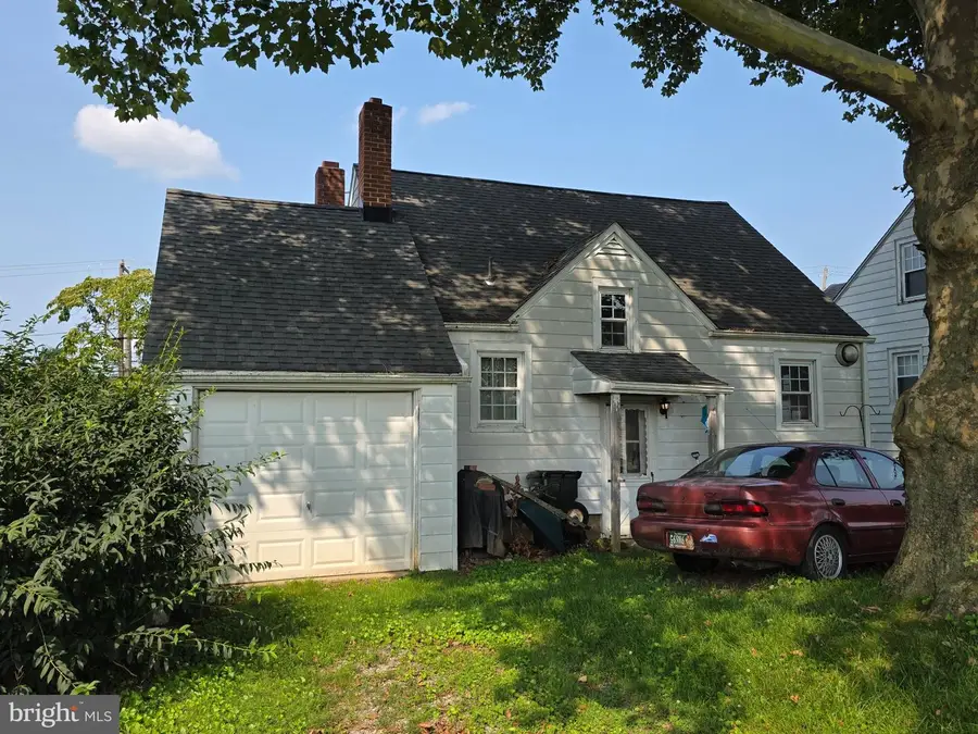 428 Main St, Akron, PA 17501 - #3