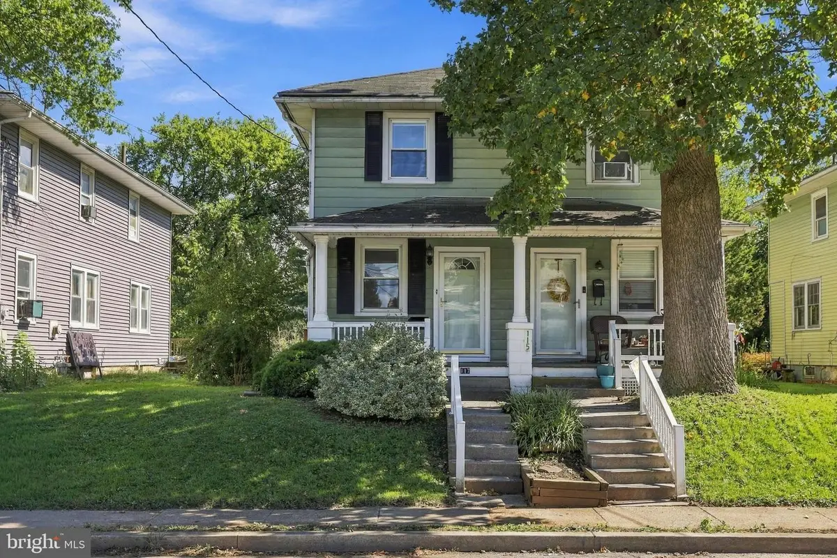 117 Mill St, Manheim, PA 17545 - #1