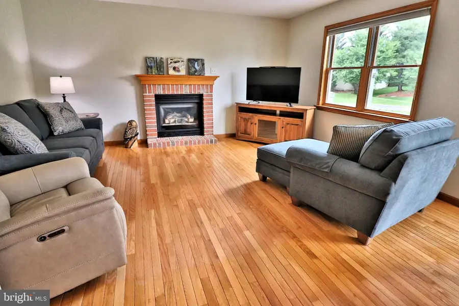 1115 Martin Ave, Ephrata, PA 17522 - #3