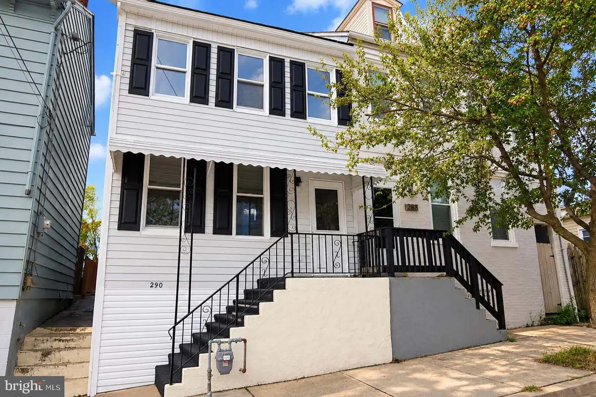 290 S 5th St, Columbia, PA 17512 - #1