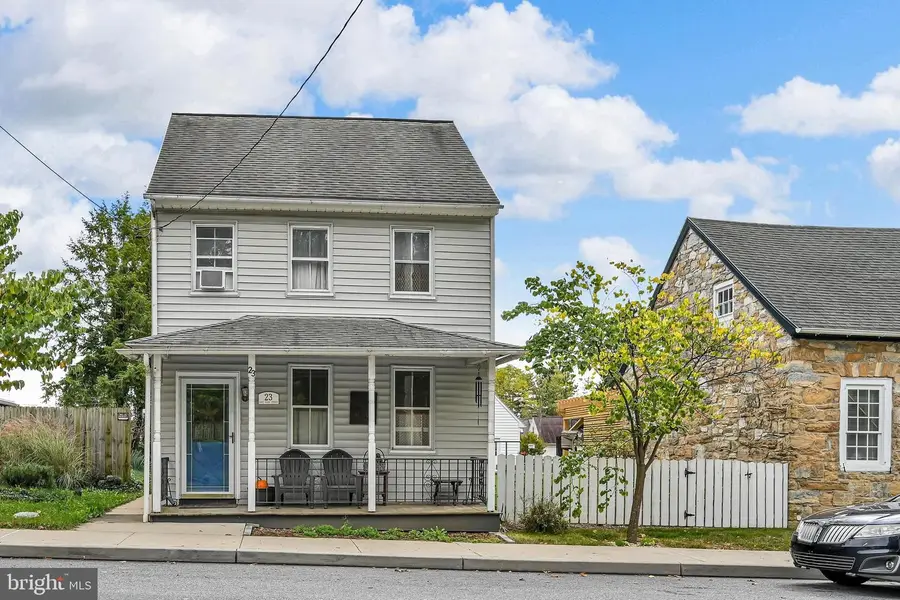 23 E High St, Maytown, PA 17550 - #2