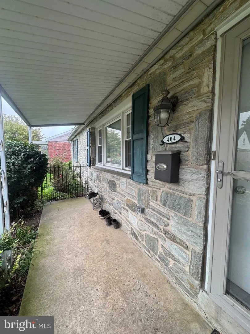 404 Hilton Dr, Lancaster, PA 17603 - #3
