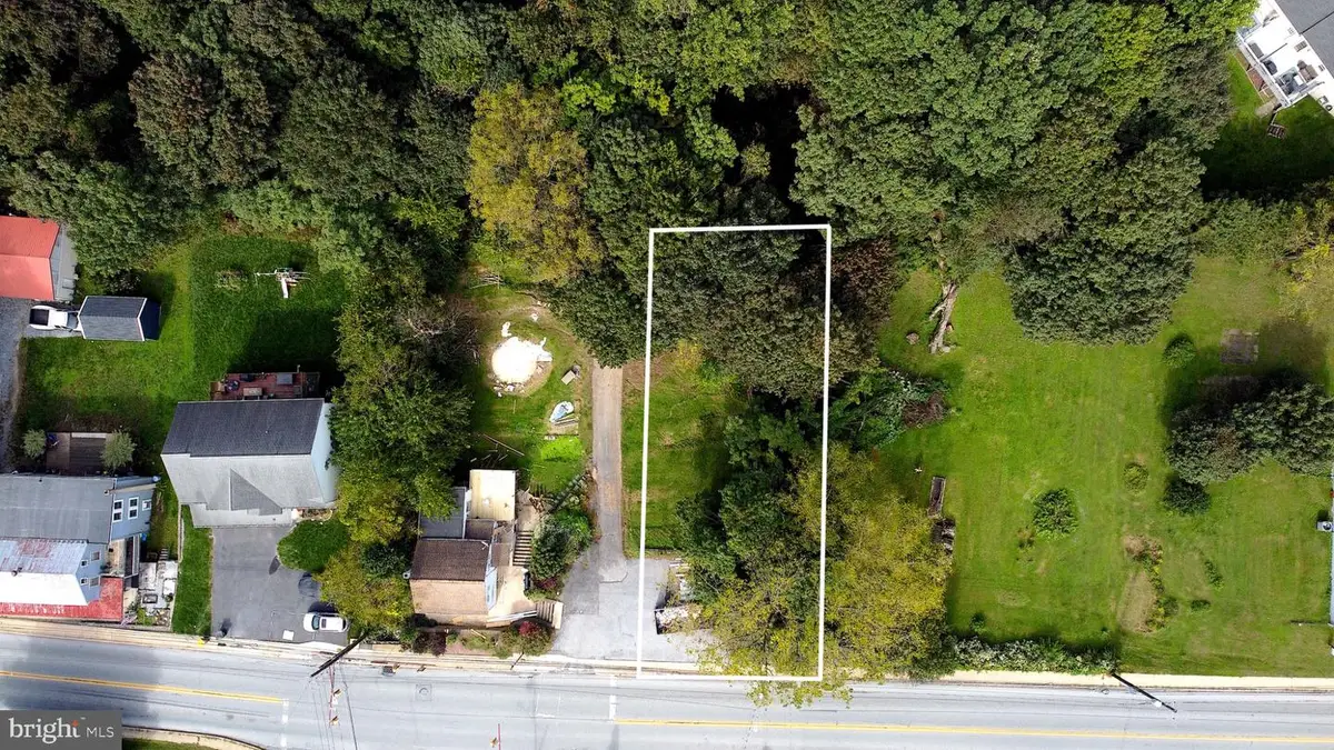 2045 Rear Main St, Lititz, PA 17543 - #1