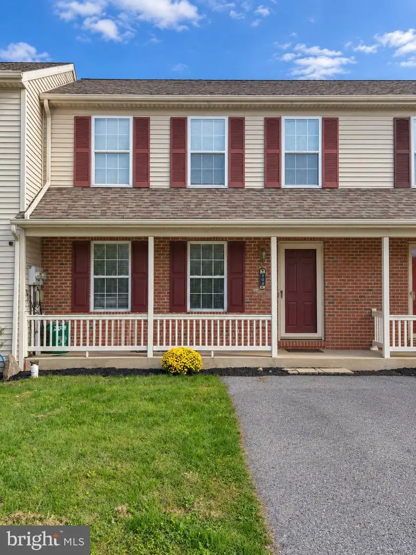 103 Chelmsford Dr, Marietta, PA 17547 - #1