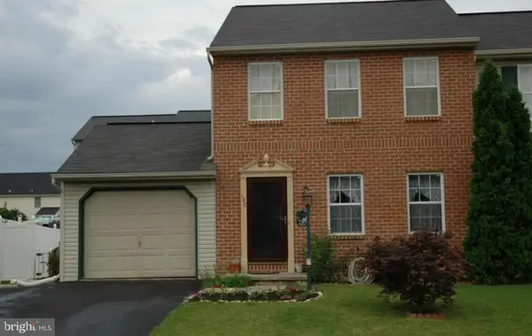 180 Heatherwood Dr, EPHRATA, PA 17522