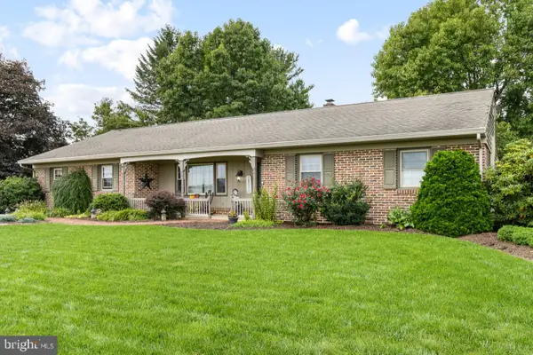 1736 Lincoln Gardens Rd, EPHRATA, PA 17522