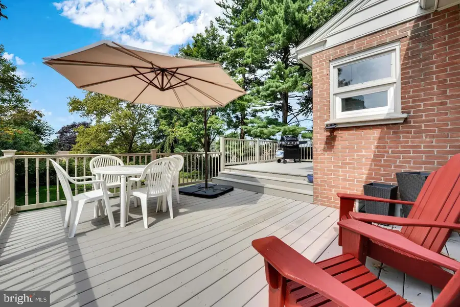 204 Eisenhower Blvd, Lancaster, PA 17603 - #3