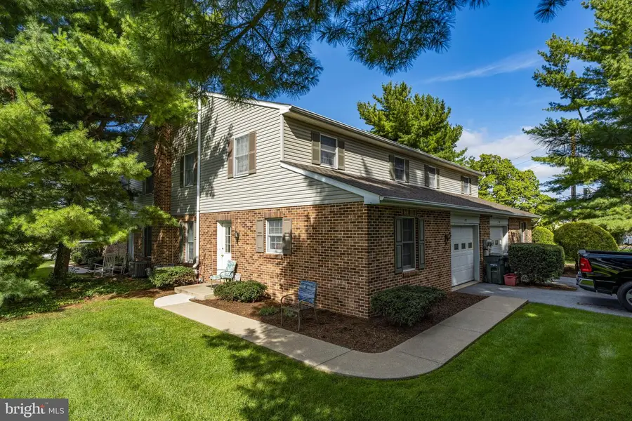24-26 School Dr, Leola, PA 17540 - #3