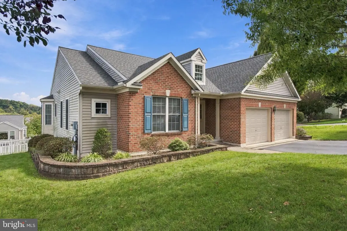 8 Cameron Ct, Denver, PA 17517 - #1