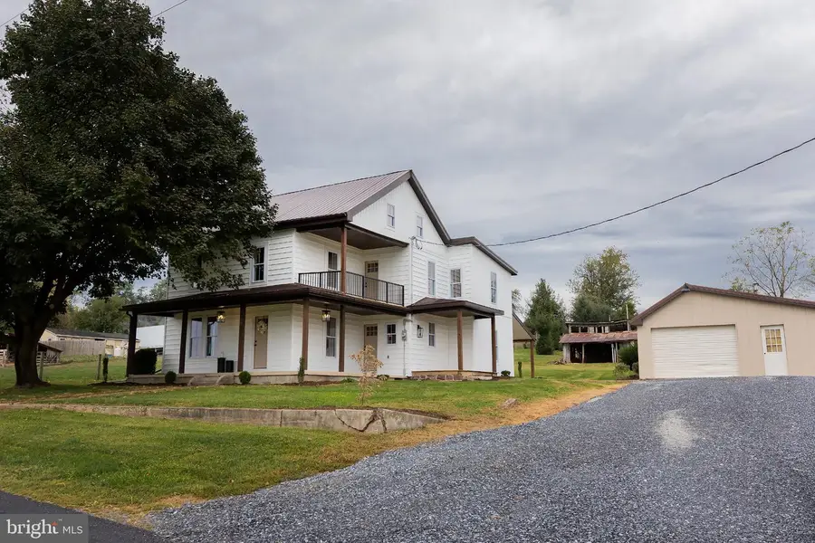 455 Indian Run Rd, Ephrata, PA 17522 - #2
