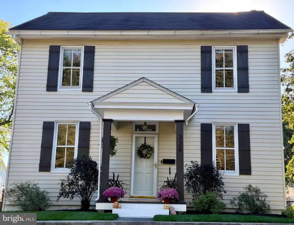 324 S Market Ave, MOUNT JOY, PA 17552