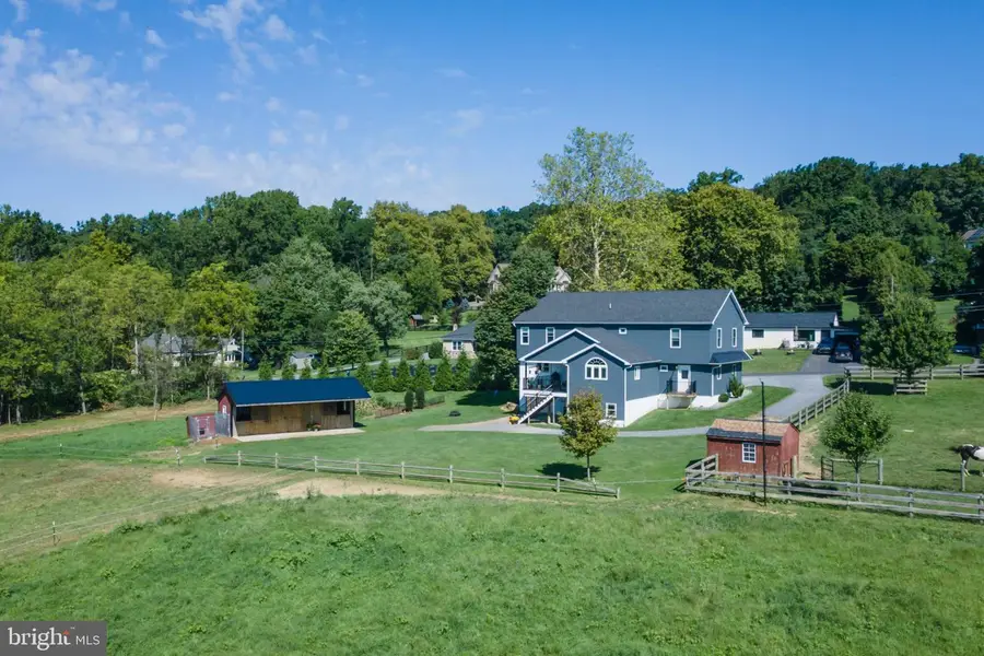 5268 Diem Rd, New Holland, PA 17557 - #2