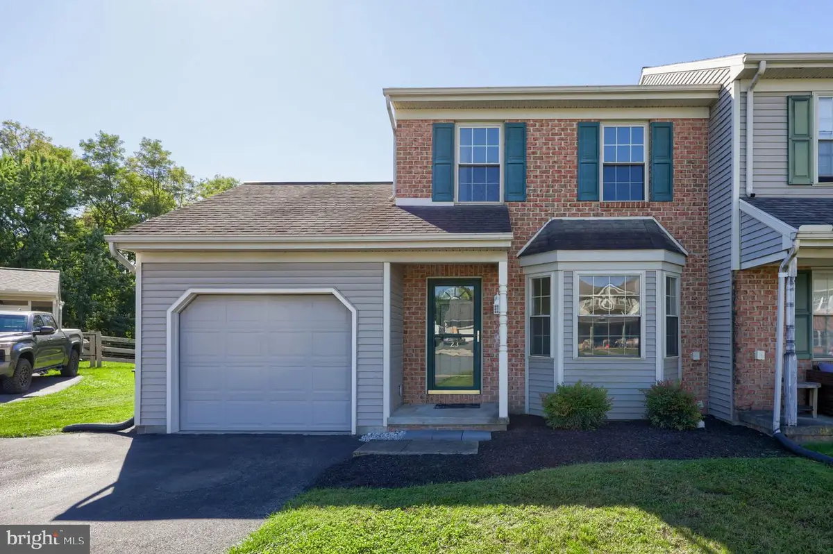 23 Windemere Ct, Elizabethtown, PA 17022 - #1