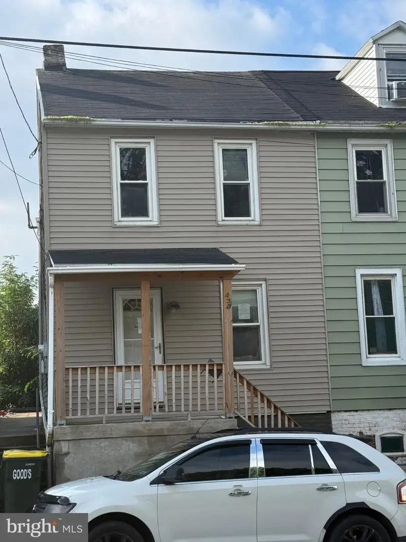 420 Manor St, Columbia, PA 17512 - #1