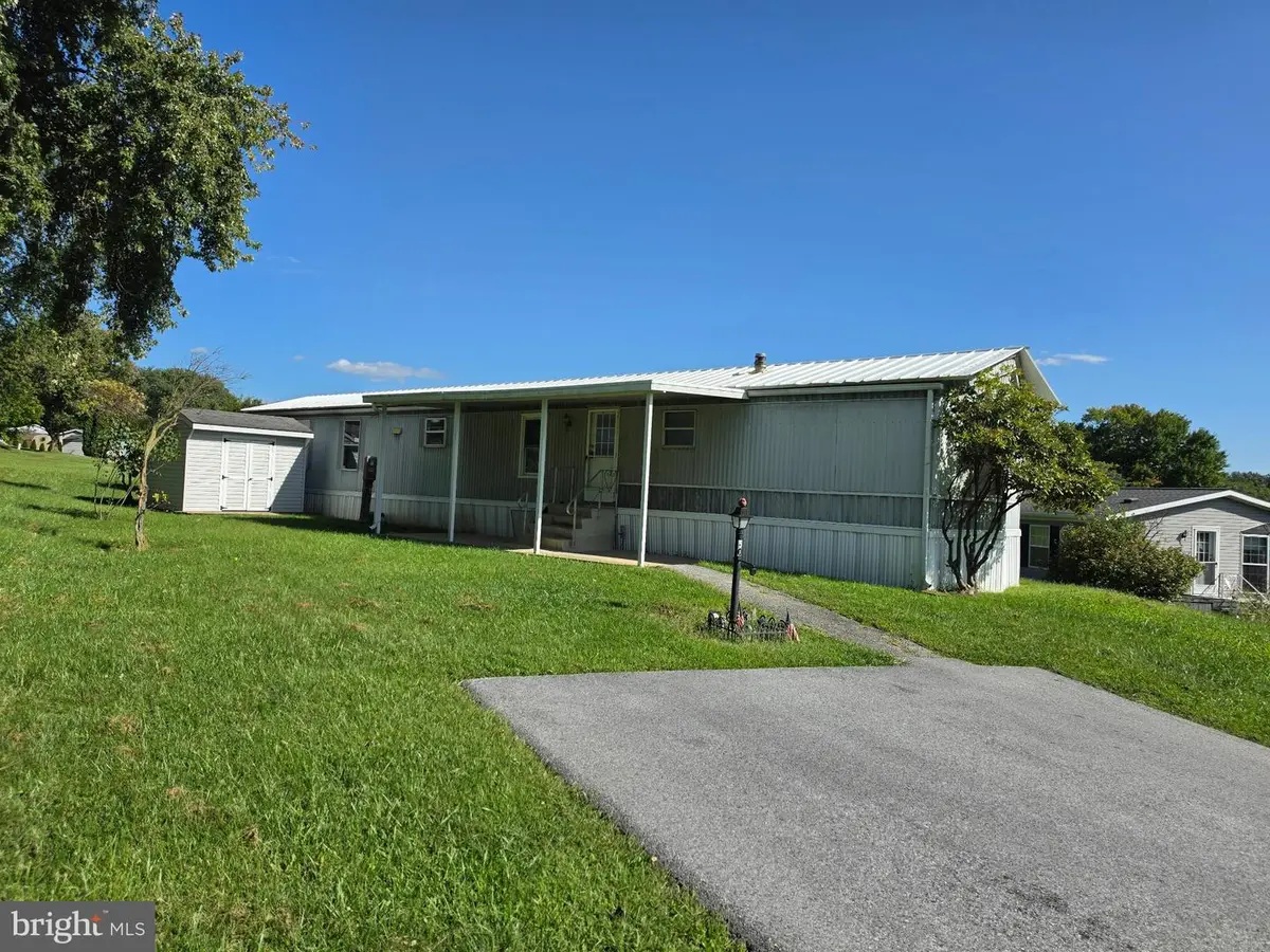 50 Eagle Dr, New Providence, PA 17560 - #1