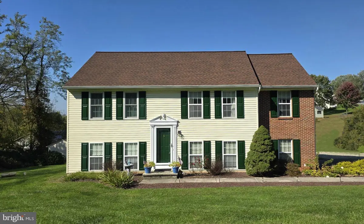 294 Kirks Mill Rd, Nottingham, PA 19362 - #1