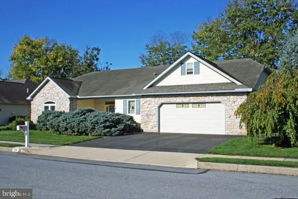 555 Blossom Trl Trl, MOUNT JOY, PA 17552