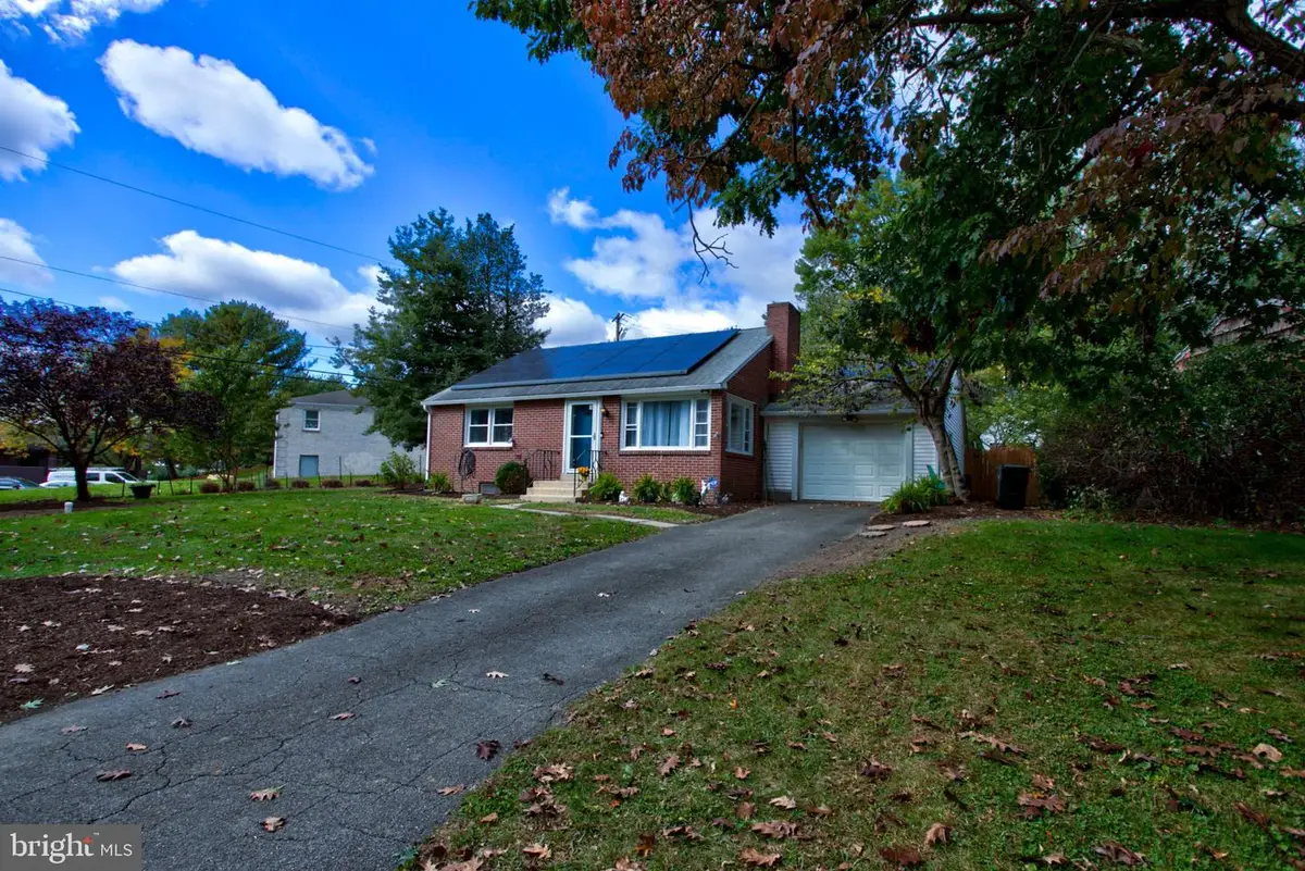 30 Peacock Dr, Lancaster, PA 17601 - #1
