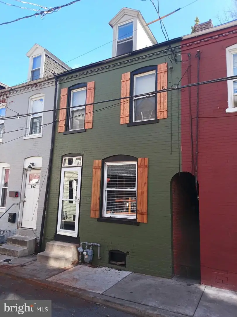 624 Lake St, Lancaster, PA 17603 - #1