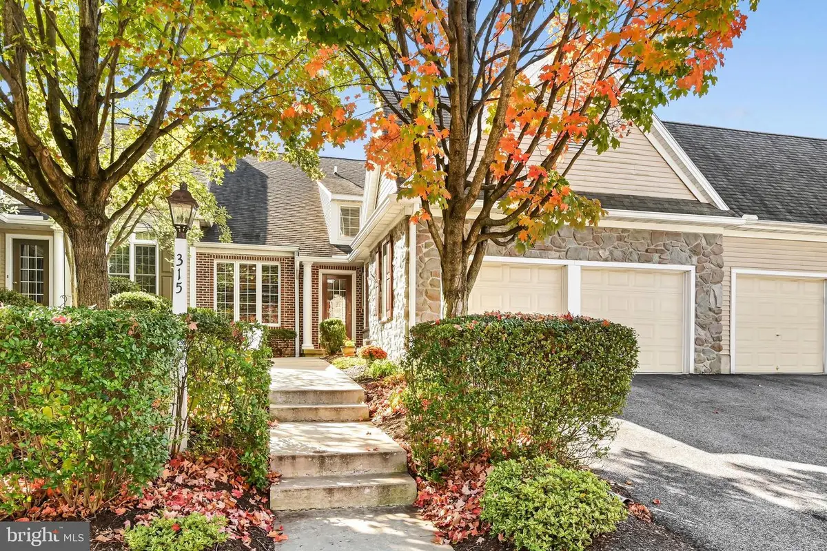 315 Great Lawn Cir, Lancaster, PA 17602 - #1
