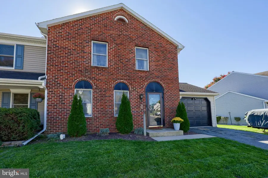 24 Thornapple Dr, Marietta, PA 17547 - #2