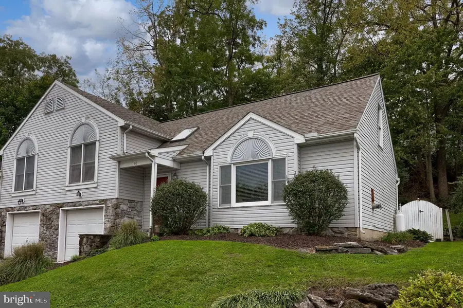 60 Farm Ln, Ephrata, PA 17522 - #2