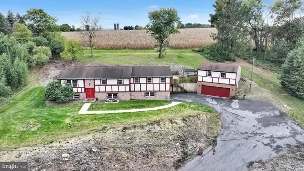 238 Zartman Mill Rd, LITITZ, PA 17543