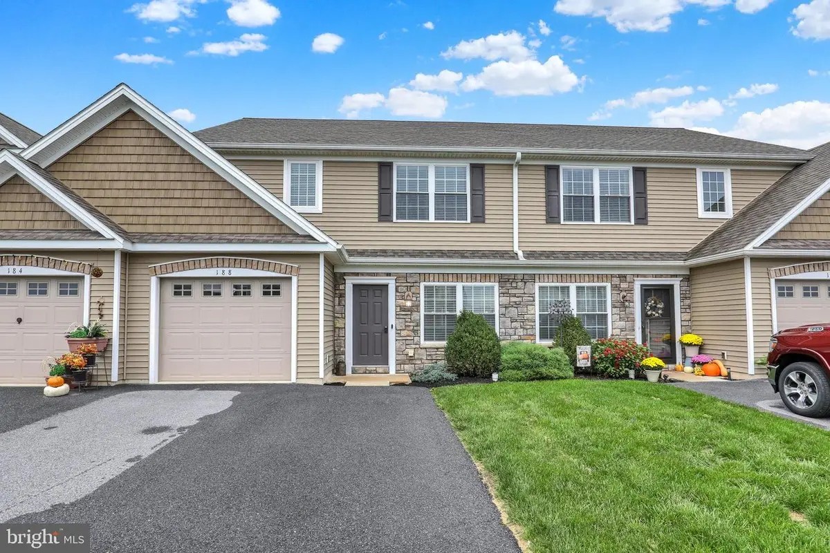 188 Randolph Dr, Elizabethtown, PA 17022 - #1