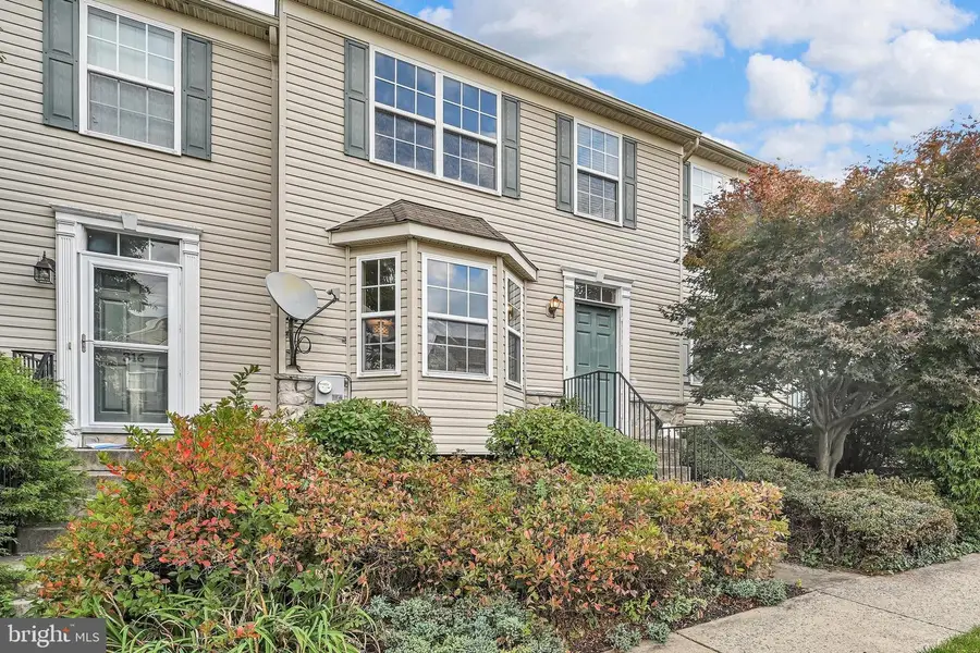 320 Knollwood Rd, Millersville, PA 17551 - #2