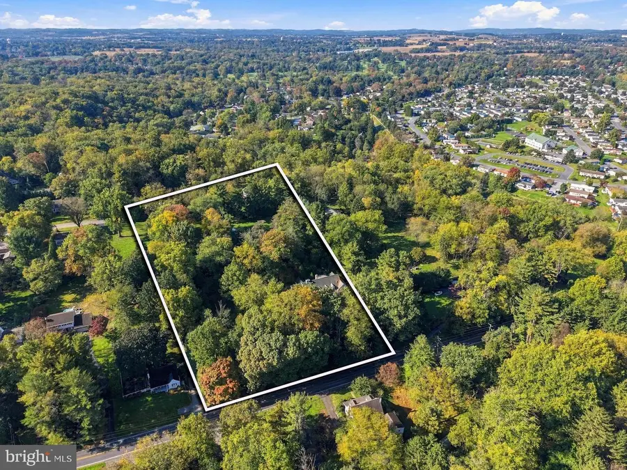 230 School House Rd, Lancaster, PA 17603 - #2
