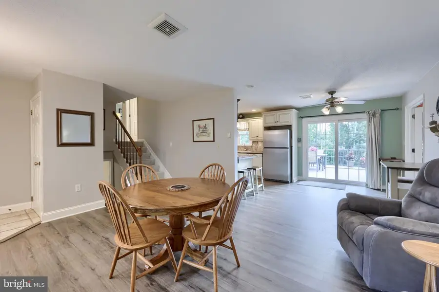 3681 Elizabethtown Rd, Manheim, PA 17545 - #3