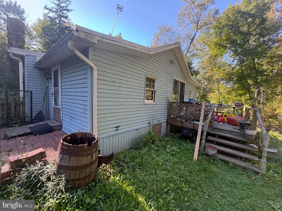 860 Greenville Rd, Denver, PA 17517 - #3