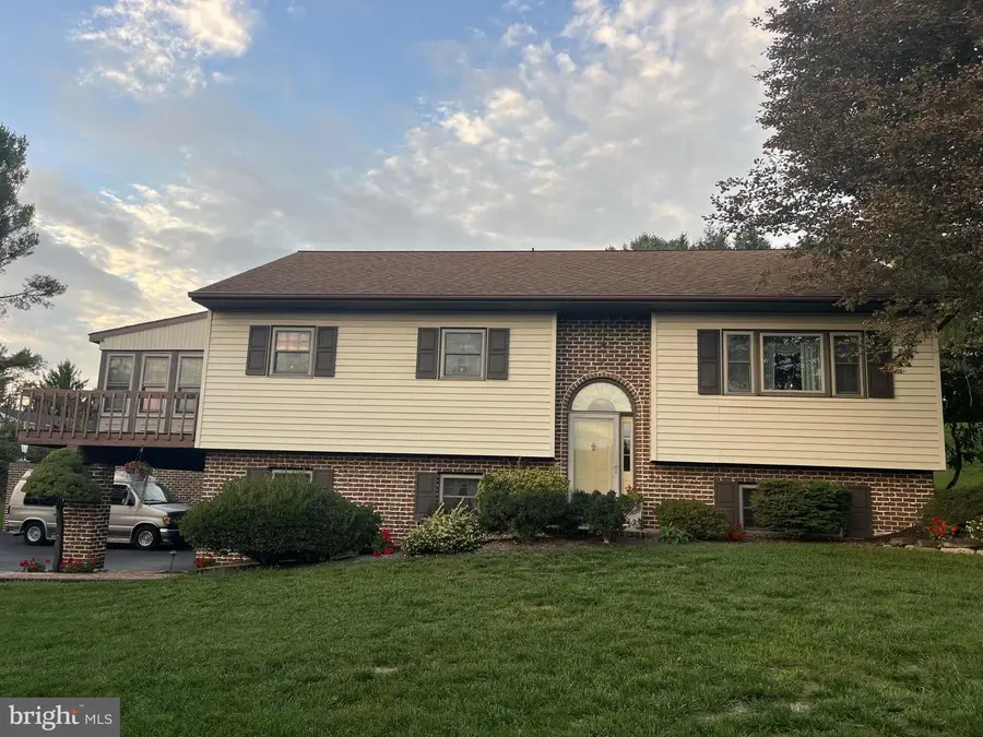 14 Echo  Valley Dr, Ephrata, PA 17522 - #3