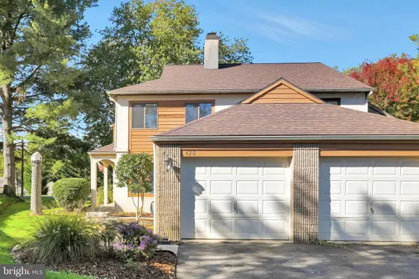 420 Stonegate Ct, MILLERSVILLE, PA 17551