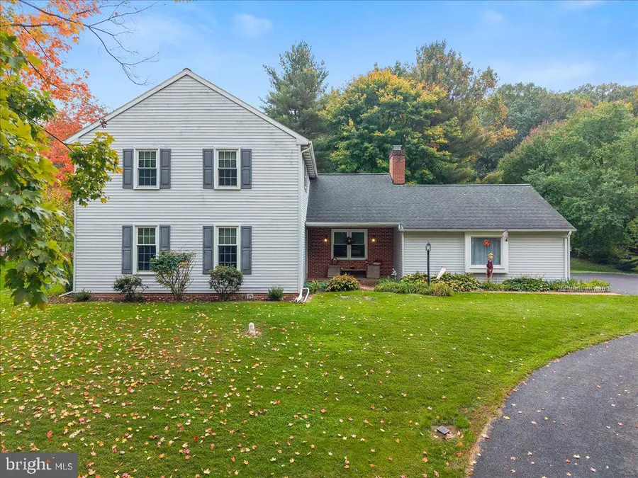 2618 Chestnut Valley Dr, Lancaster, PA 17601 - #2