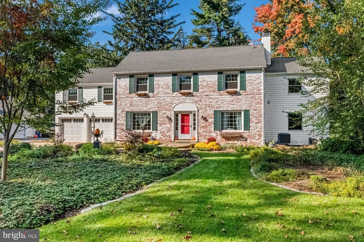 17 W Roseville Rd, Lancaster, PA 17601 - #1