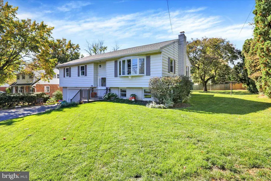 30 N Church St Sw, Ephrata, PA 17522 - #2
